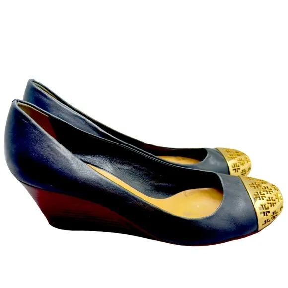 Tory Burch Cami Black Leather Wedges with Gold Metallic Toe Size 9