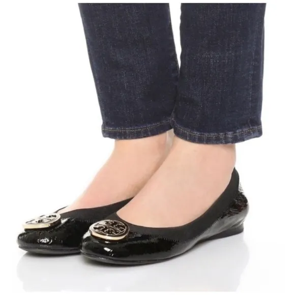 TORY BURCH Caroline Classic Patent Leather Black Round Toe Ballet Flats 5.5