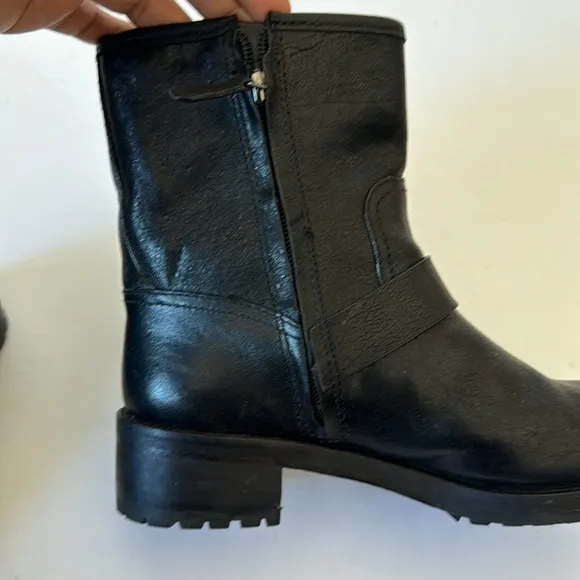 Tory Burch Combat boots