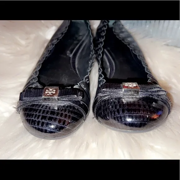TORY BURCH Croc Cap Toe Flat