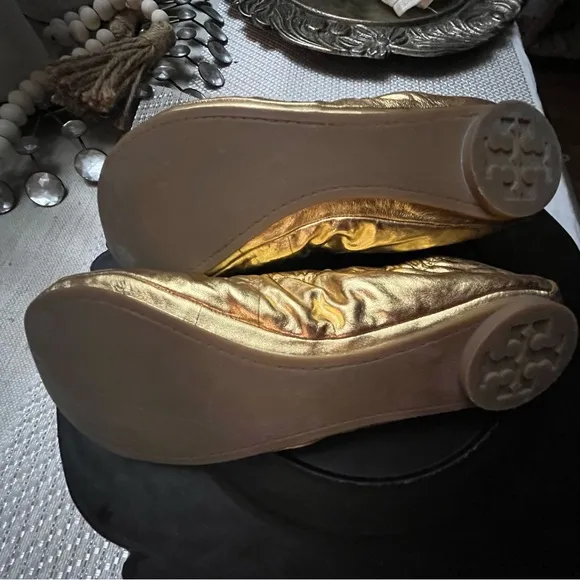 Tory Burch Eddie Ballet Flats Color:Metallic Gold Size:9.5 Great Condition