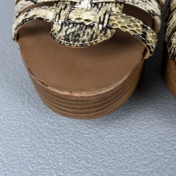 Tory Burch Leslie Wooden Platform Wedges. Leather Snake Skin Print. Size 9.5.