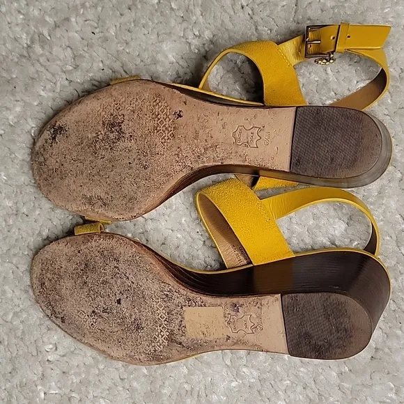 TORY BURCH mustard yellow leather and suede strappy wedges  size 6.5