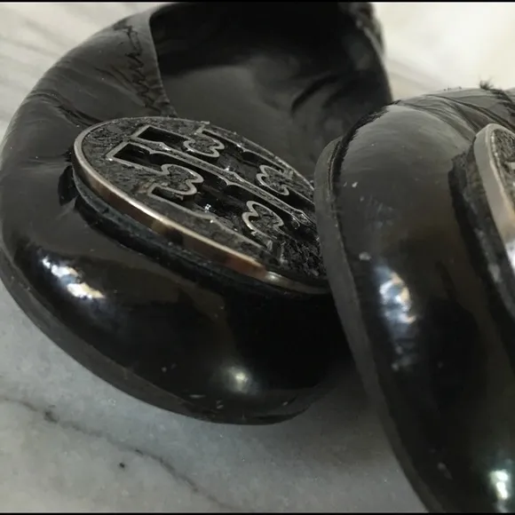 ToRy BurCh PaTeNt FlaTs