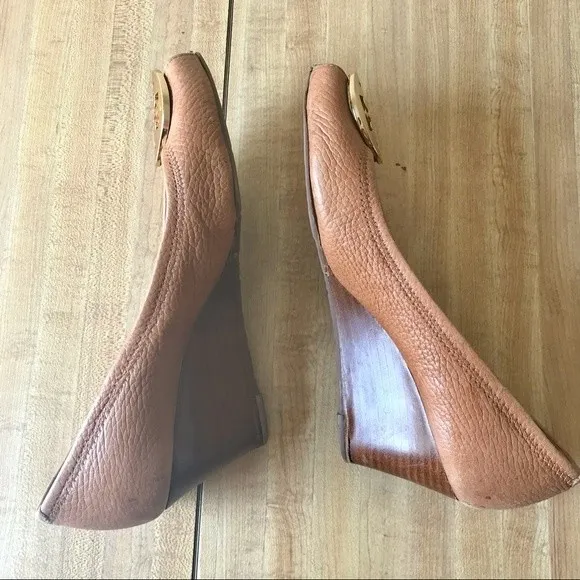 TORY BURCH Peep Toe Wedge Pump Sally 2 Leather Heels Tan Gold Shoes