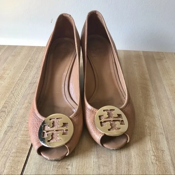 TORY BURCH Peep Toe Wedge Pump Sally 2 Leather Heels Tan Gold Shoes
