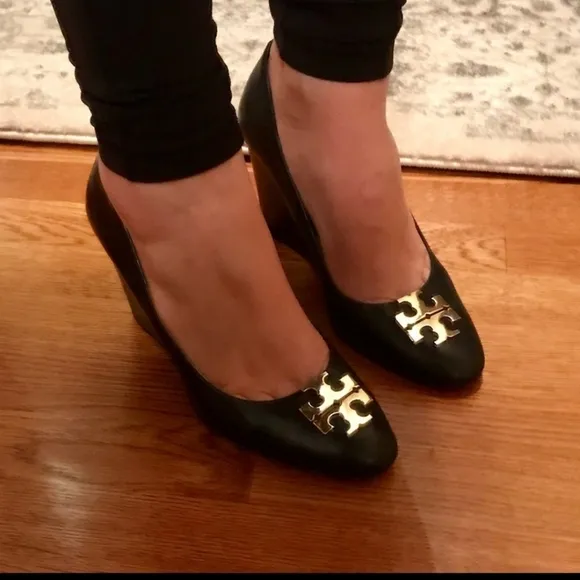 Tory Burch Raleigh Black Leather Wedges Heels Size 8