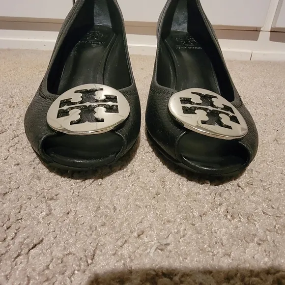 Tory Burch Sally 2 Black Leather Peep Toe Wedges Heels Size 7.5