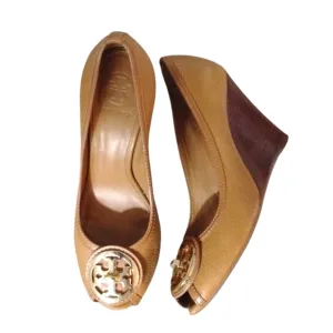 Tory Burch Selma Peep Toe Wedges Caramel/Tan Leather Wedge Heels Sz 9
