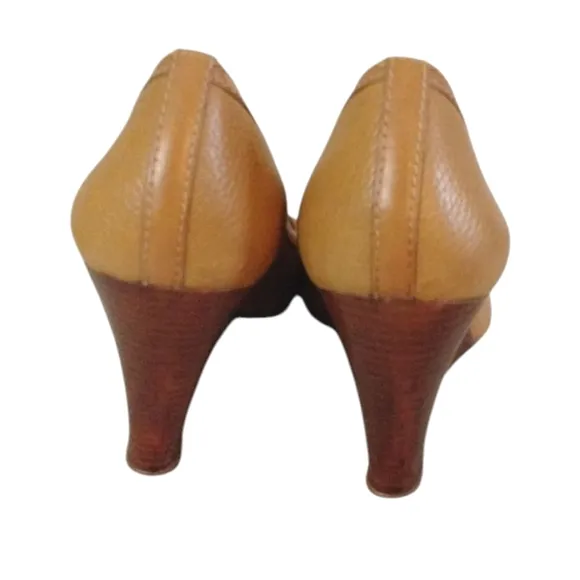 Tory Burch Selma Peep Toe Wedges Caramel/Tan Leather Wedge Heels Sz 9