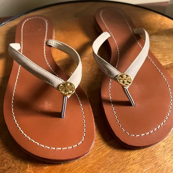 TORY BURCH Terra Thong Flip-Flop Sandals in Nude Beige Taupe | 6