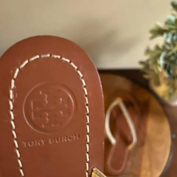 TORY BURCH Terra Thong Flip-Flop Sandals in Nude Beige Taupe | 6