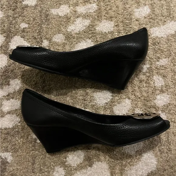 Tory Burch Wedges Black