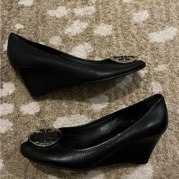Tory Burch Wedges Black