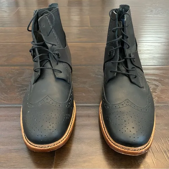 Tsubo black lace up boots men’s size 13