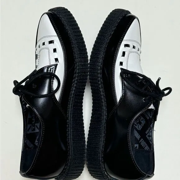 T.U.K Men’s Unisex Black|White Look Sharp Pointed Creeper Shoes Sz M6/W8