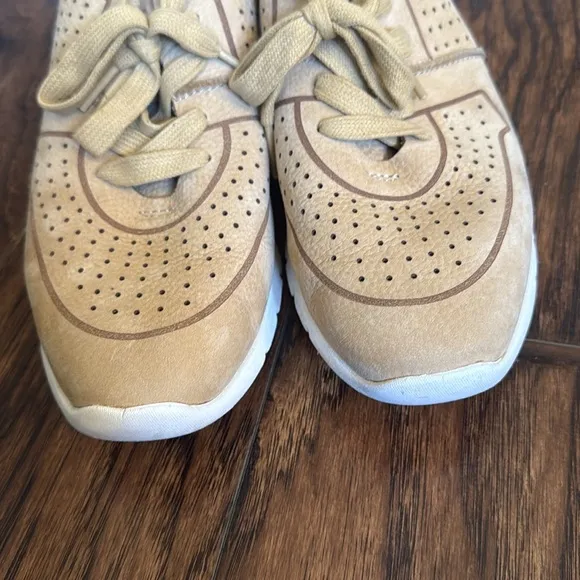 TWO pair! Gentle Souls by Kenneth Cole Raina Lite Jogger shoes, size women’s 9.5
