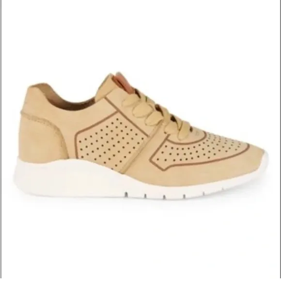 TWO pair! Gentle Souls by Kenneth Cole Raina Lite Jogger shoes, size women’s 9.5