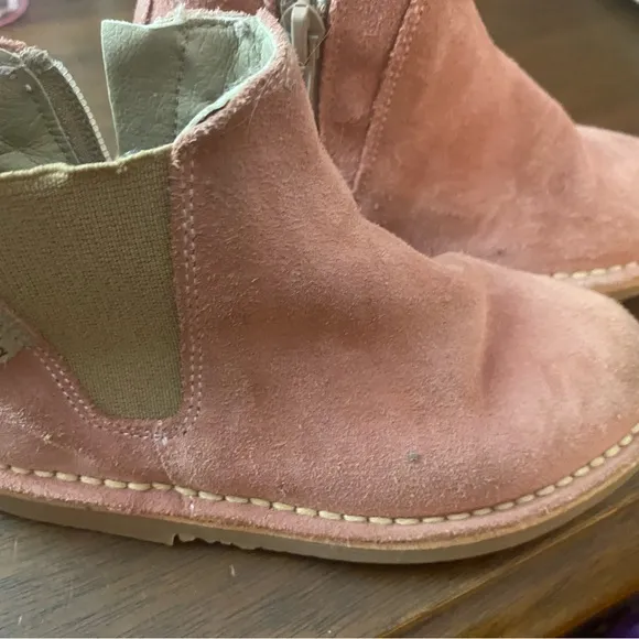 Two pair of Cienta boots both size 27