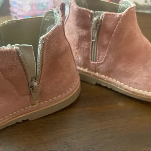 Two pair of Cienta boots both size 27