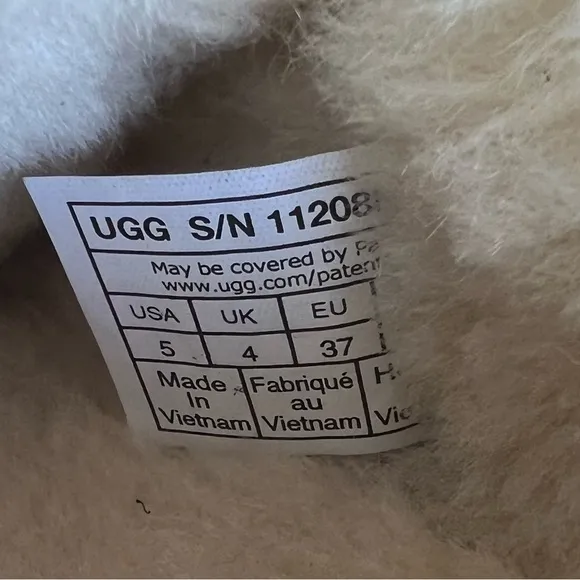 Ugg Ascot Black Slipper Kids Size 5 #B1146