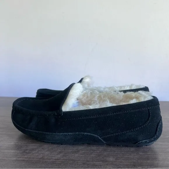 Ugg Ascot Black Slipper Kids Size 5 #B1146