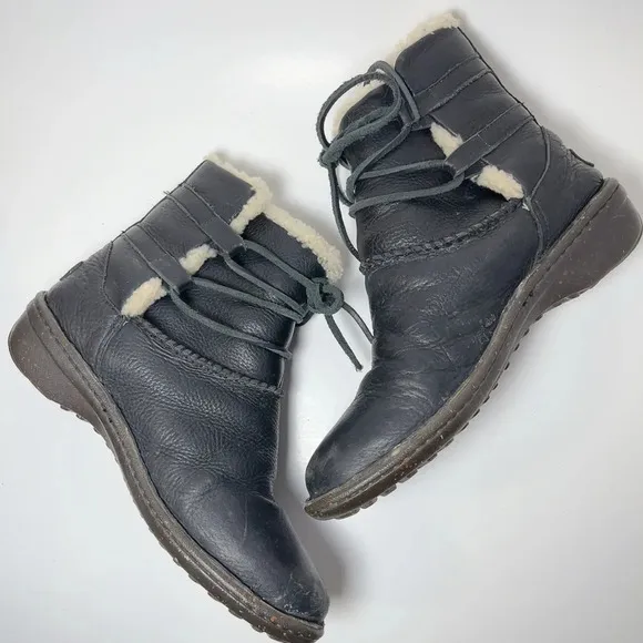 UGG Black Caspia Lace Up Leather Boots