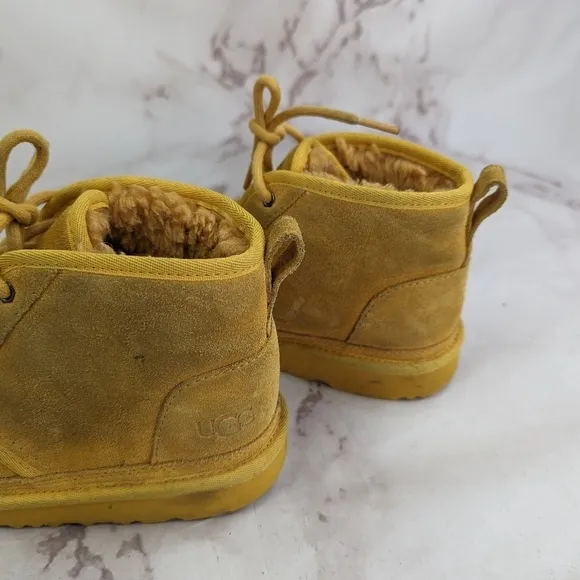 UGG Boots Youth Size 3 Yellow Neumel II Unisex Kid Chukka Lace Up  1017320K