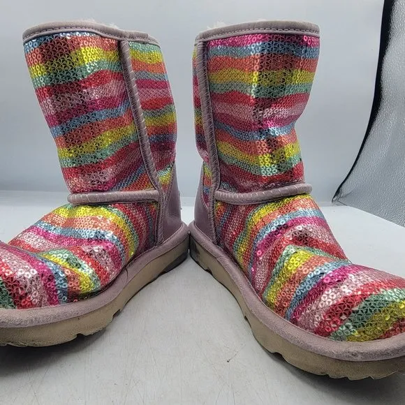 UGG Classic Short II Girls 3 Mural Rainbow Sequin Boots Lined Comfort Casual