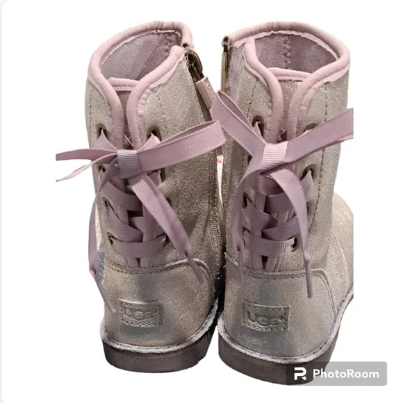 UGG Corene Metallic Lace up Boots sz12