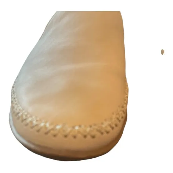 Ugg Eloide Women’s Loafers Moccasins  Size 10