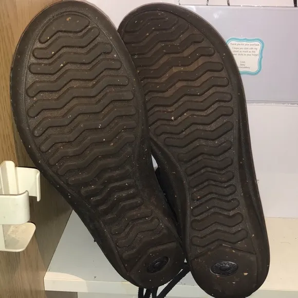 UGG Gaviota Lace Up Black Mini Boots - Size 11
