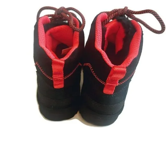 UGG Highland Hi Heritage Lace Up Sneaker Boots Kids Size 3 Black 1134550K