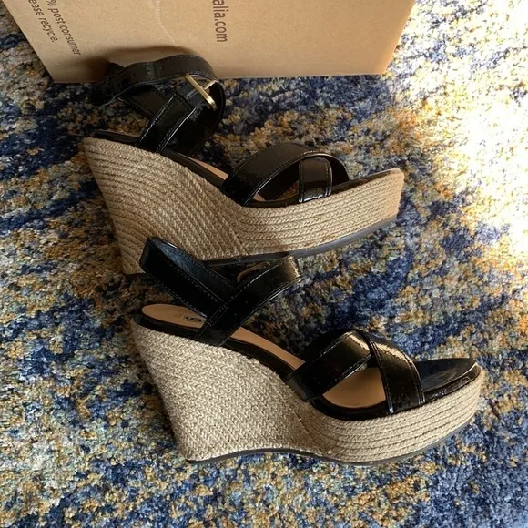 UGG Jackilyn Black Patent leather wedges