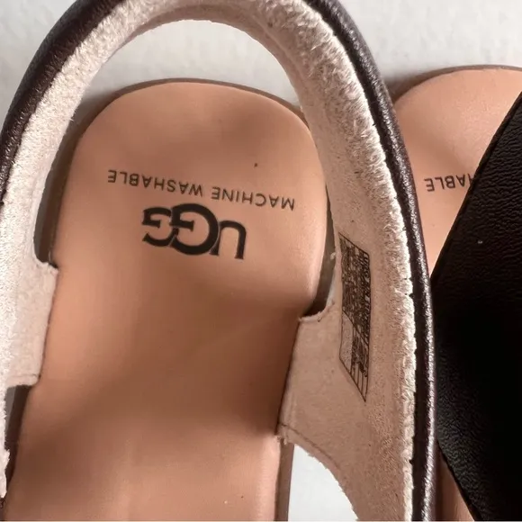 UGG Kolding Youth Sandal NEW Size 10 #B1242A