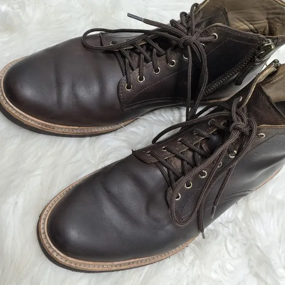 UGG Men’s Chandon Boots Dark Brown Lace Up Boots