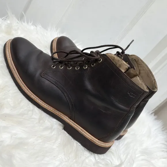 UGG Men’s Chandon Boots Dark Brown Lace Up Boots