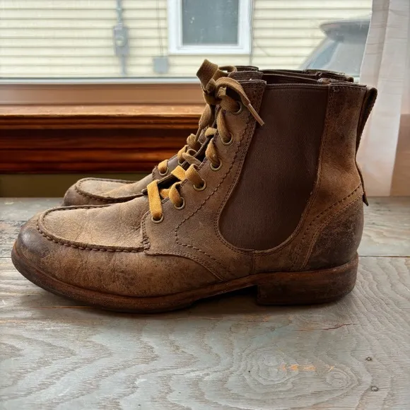 Ugg men’s lace up chukka boots | size 12