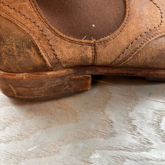 Ugg men’s lace up chukka boots | size 12