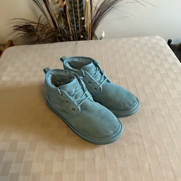 Ugg Neumel Lace Up Boots in Freshwater