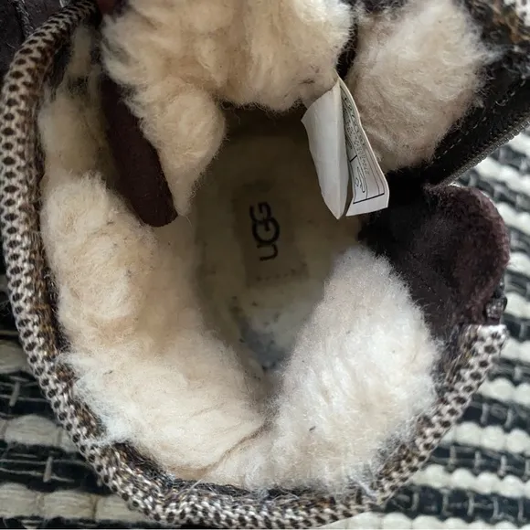 🌿UGG Neumel Zip Lace Up Brown Boots