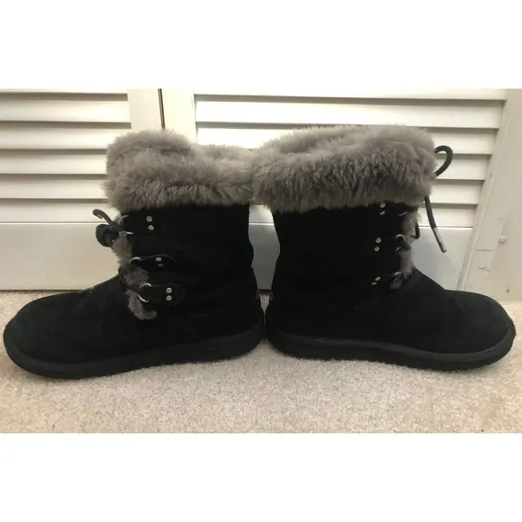 Ugg sophy size 4 black boots