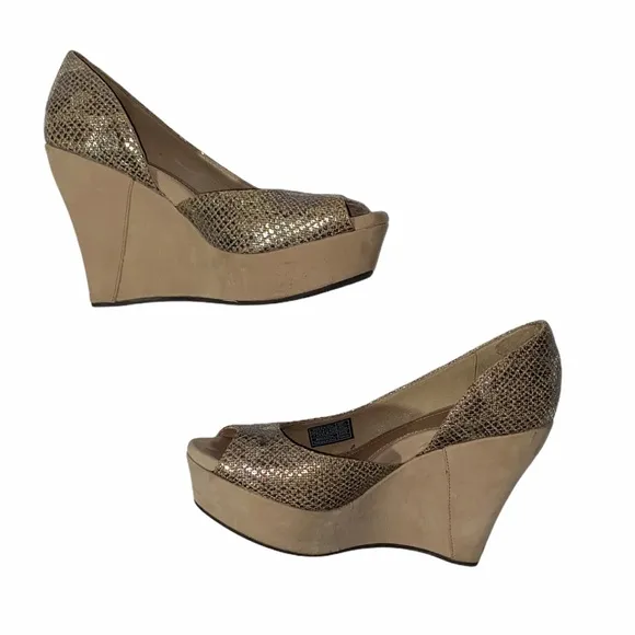 UGG Toura Metallic Snake Print Wedges 7