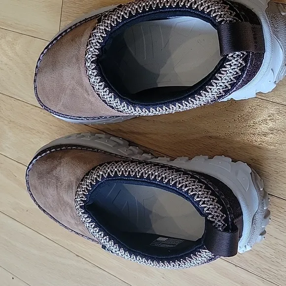 UGG Venture Daze Platform Slide Shoes