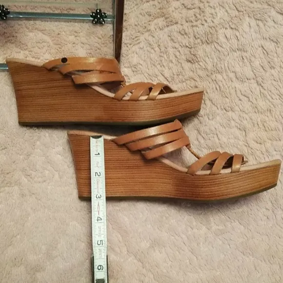 UGG Wedges