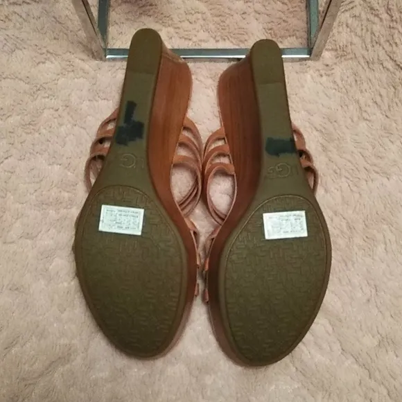 UGG Wedges