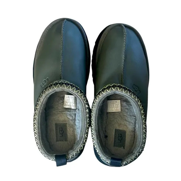 UGG Women Tazz Platform Shearling Lined Moccasins Ultra Matte Seaweed Shoe Sz. 8