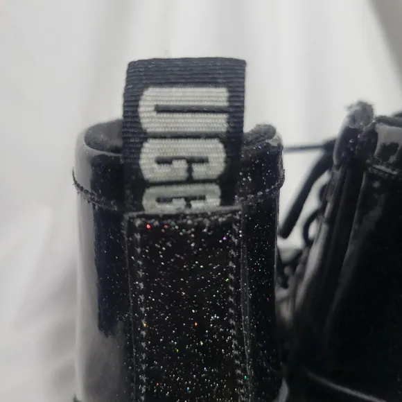 Ugg Women's Black Glitter Combat Boots - Size 6