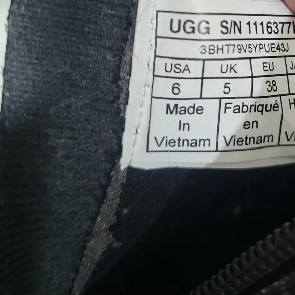 Ugg Women's Black Glitter Combat Boots - Size 6