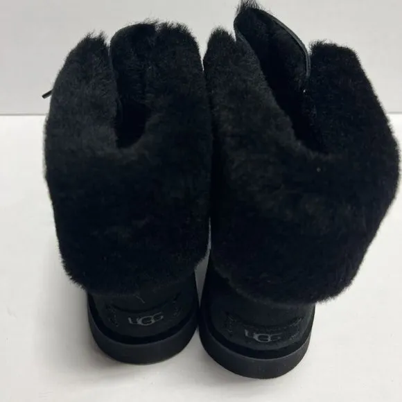 UGG Women's Weylyn, Black Lace-Up Boots, Size 8.5 M